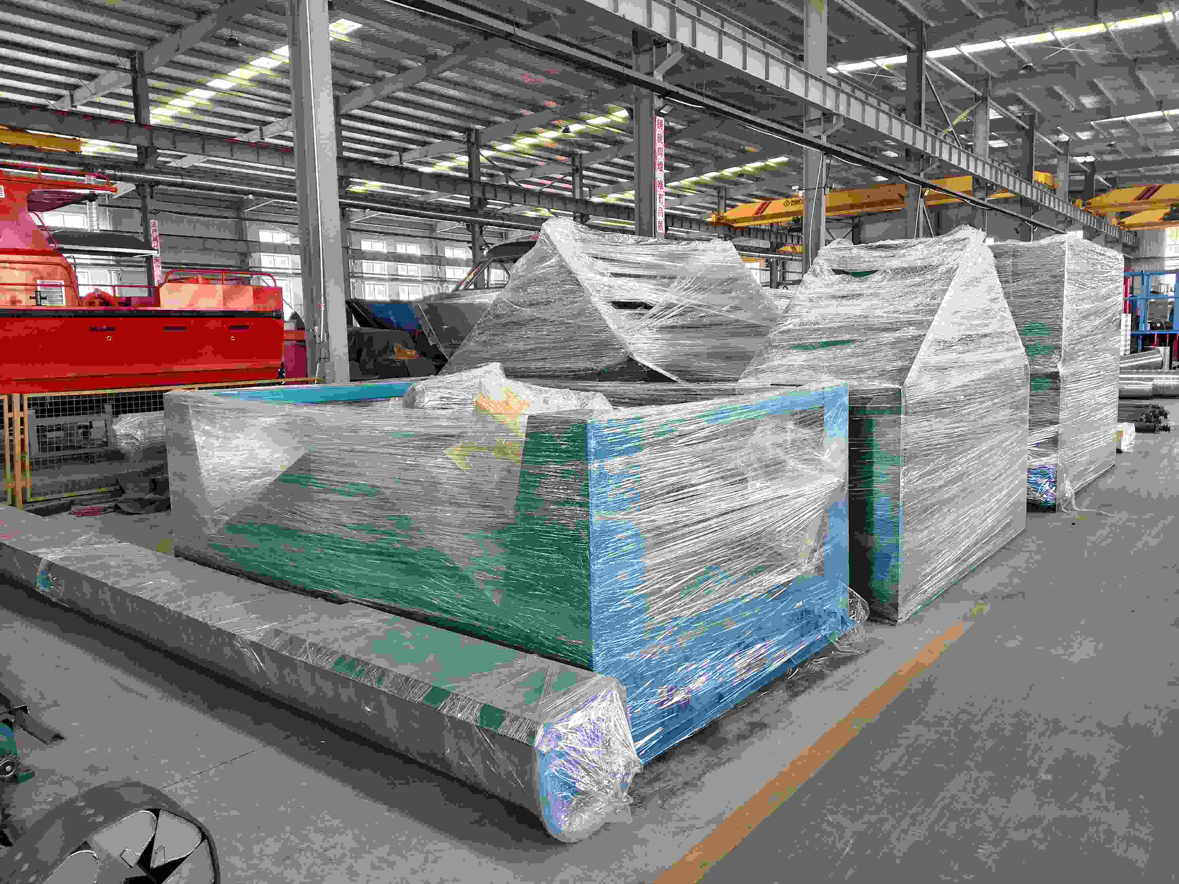 Q6932 Roller Conveyor Shot Blasting Machine Fully Packed and Ready for Global Shipment